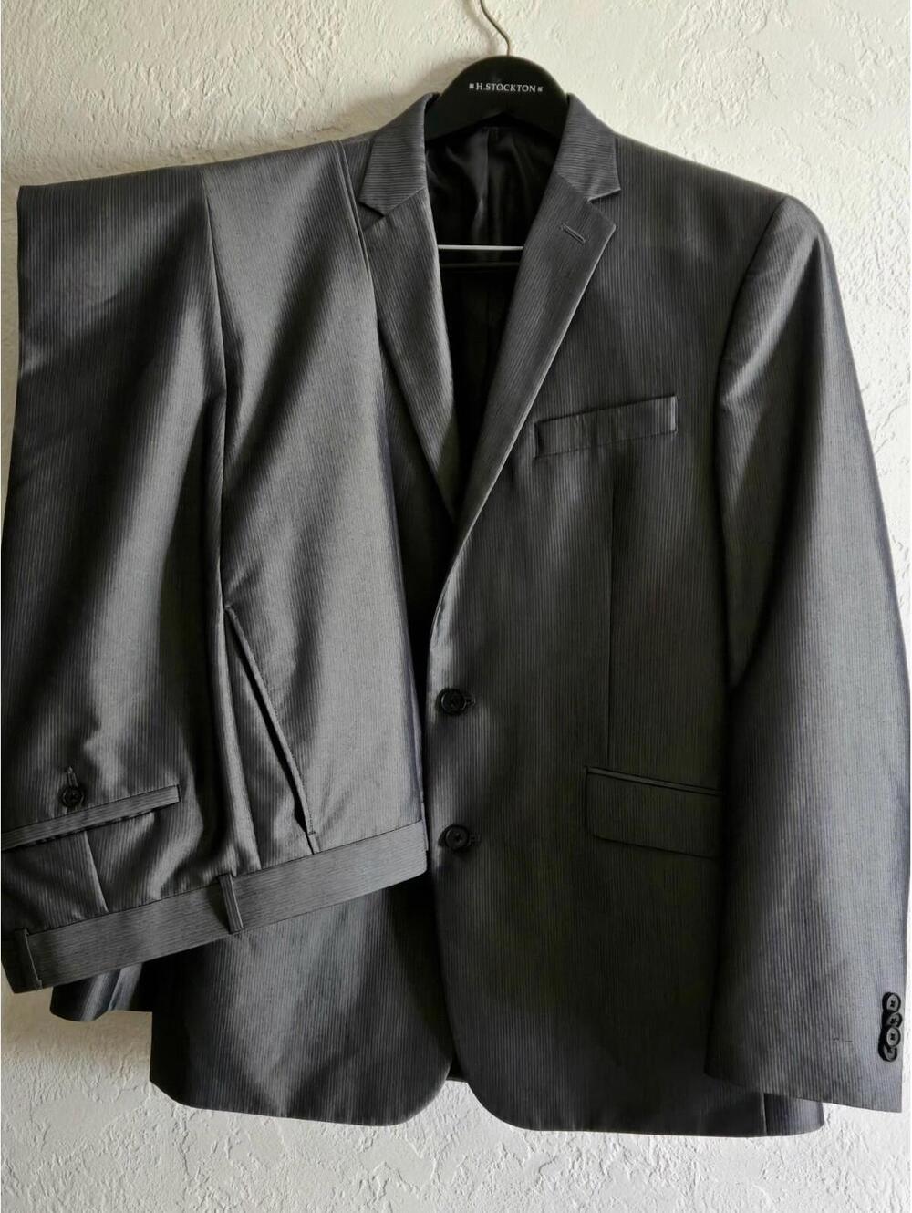 Kenneth Cole Reaction Mens 2 Piece Suit Size 42R Pants 35x33